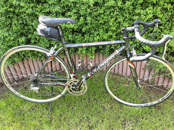 Grote foto koersfiets sport en fitness fietsen en wielrennen