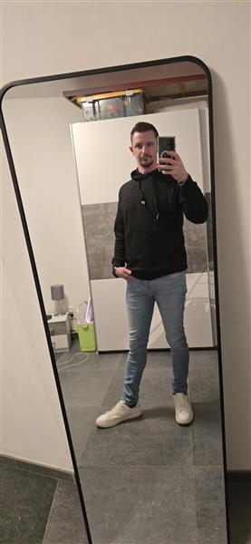 Grote foto op zoek naar die ene.. erotiek man zoekt vrouwelijke sekspartner
