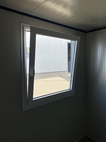 Grote foto kantoorunit bureelunit container tiny house zakelijke goederen magazijn stelling en opslag