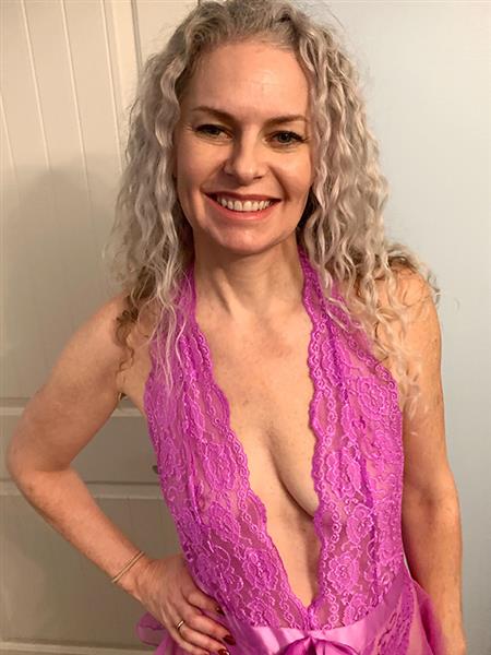 Grote foto vrijblijvend en discreet erotiek contact vrouw tot man