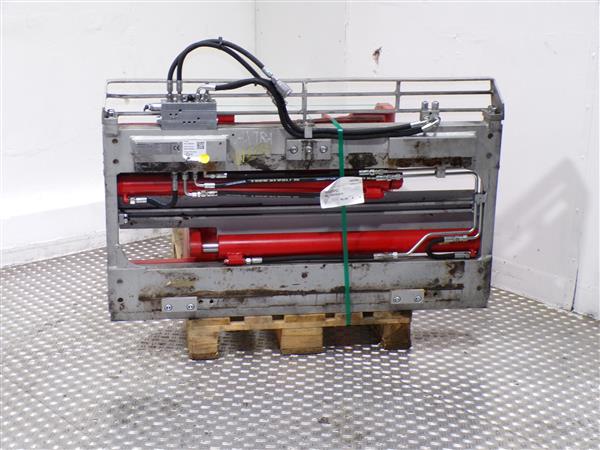 Grote foto durwen balenklem agrarisch heftrucks