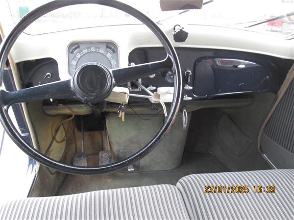 Grote foto citroen traction 11b sport1956 mooi goed auto citro n