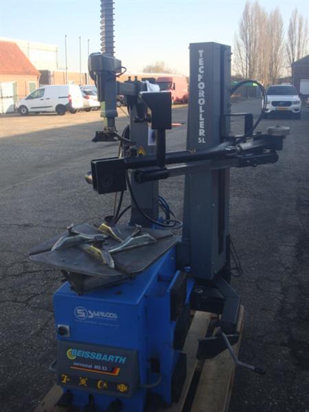 Grote foto banden demonteer machine beissbarth ms 63 auto diversen gereedschap