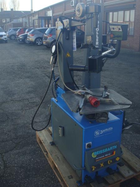 Grote foto banden demonteer machine beissbarth ms 63 auto diversen gereedschap