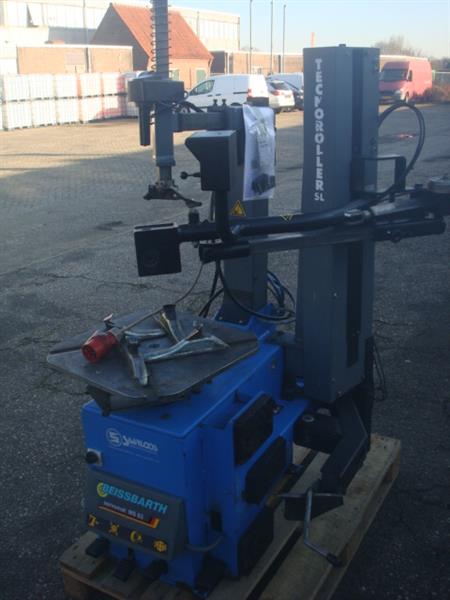 Grote foto banden demonteer machine beissbarth ms 63 auto diversen gereedschap