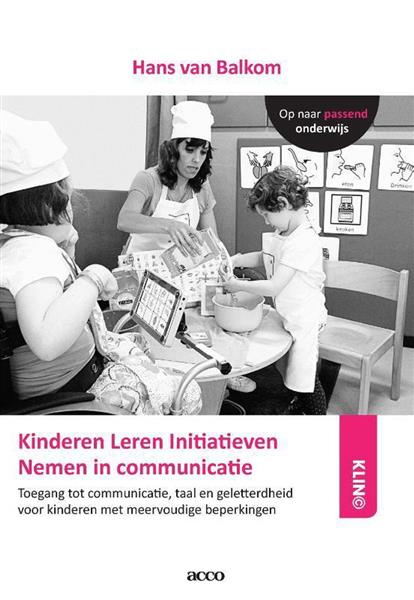 Grote foto kinderen leren initiatieven nemen in communicatie klin boeken studieboeken