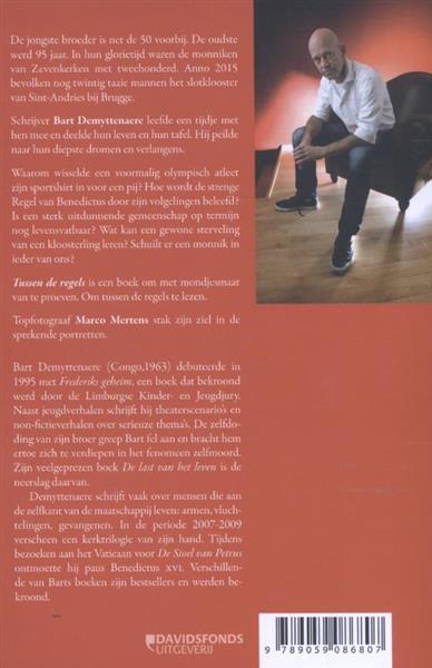 Grote foto tussen de regels boeken overige boeken