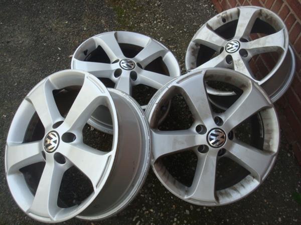 Grote foto 17 golf passat touran jetta caddy eos beetle 5x112 auto onderdelen banden en velgen