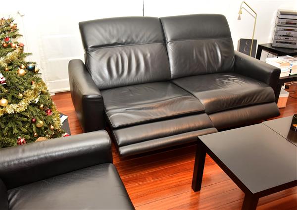 Grote foto zwarte lederen salon huis en inrichting fauteuils