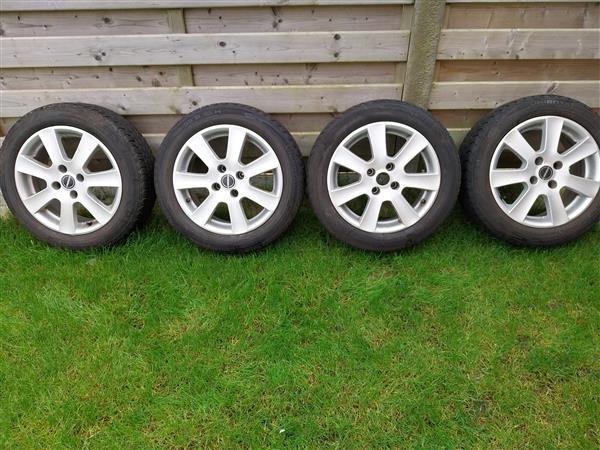 Grote foto 4 x winterband op al velg auto onderdelen banden en velgen