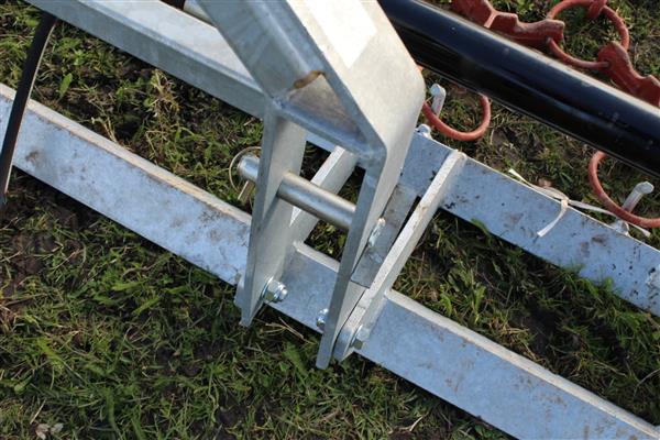 Grote foto kraffter weidesleep 4 rijen 4m 8m hydraulisch opklapbaar agrarisch mechanisatie
