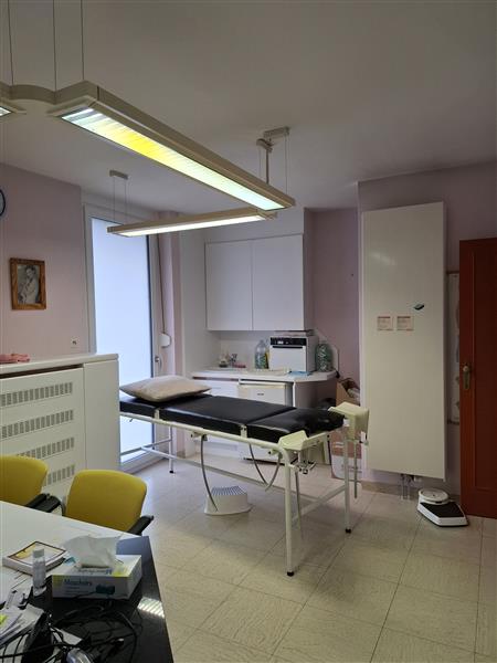 Grote foto gedeelde praktijkruimte te huur huizen en kamers kantoorruimte