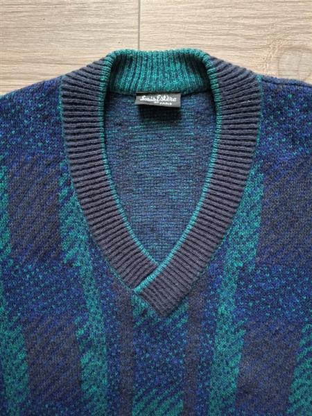 Grote foto vintage trui met diepe v hals in prachtige tinten kleding heren truien en vesten