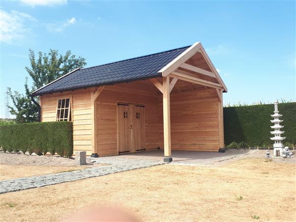 Grote foto tuinhuis douglas zadeldak excel. basis 600 x 400 tuin en terras tuinhuisjes en blokhutten