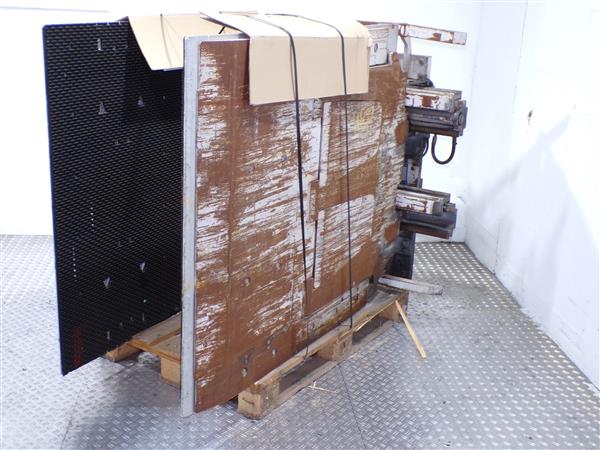 Grote foto cascade witgoedklem agrarisch heftrucks