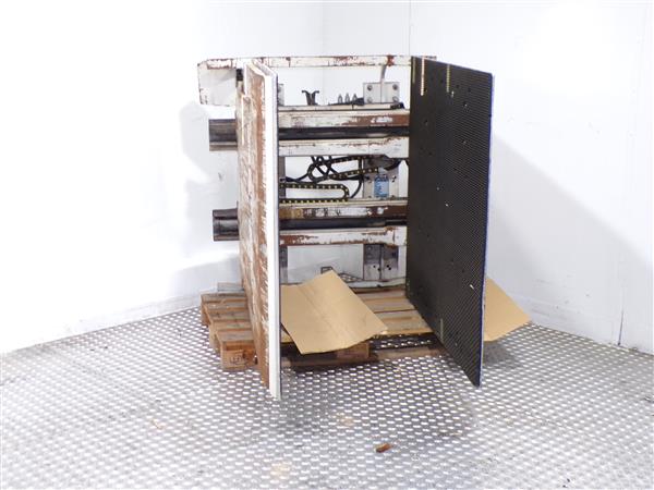 Grote foto cascade witgoedklem agrarisch heftrucks