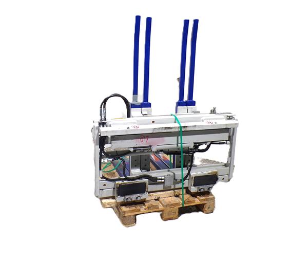 Grote foto cascade vorkenversteller dubbel agrarisch heftrucks