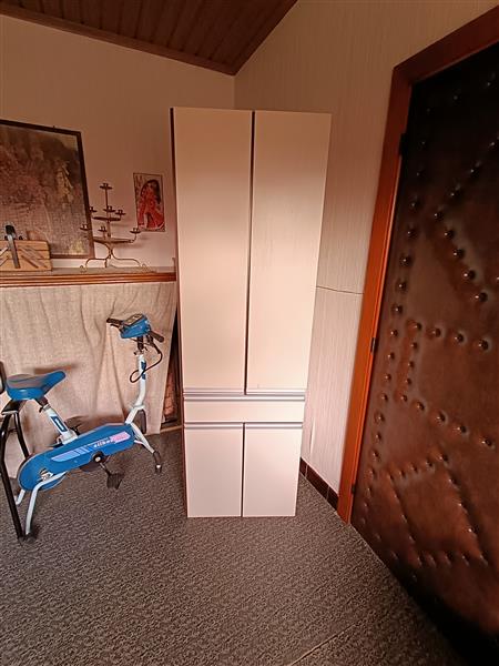 Grote foto kastje met schabben huis en inrichting ladekasten