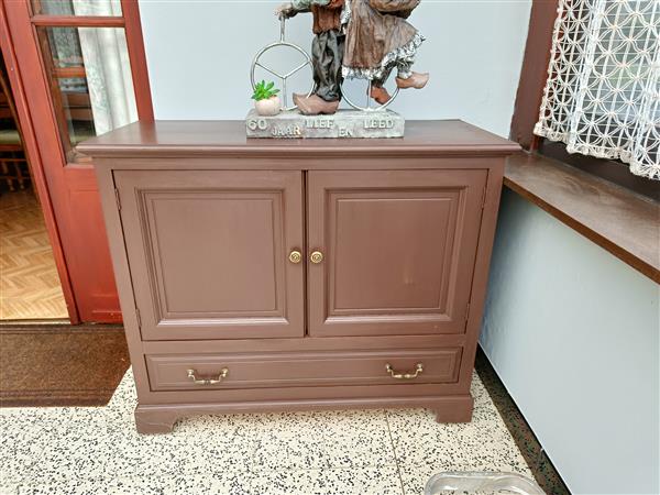Grote foto kastje met schabben huis en inrichting ladekasten