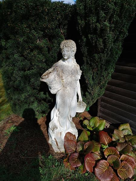 Grote foto heel mooi beeld in prima staat tuin en terras tuinbeelden en tuinkabouters