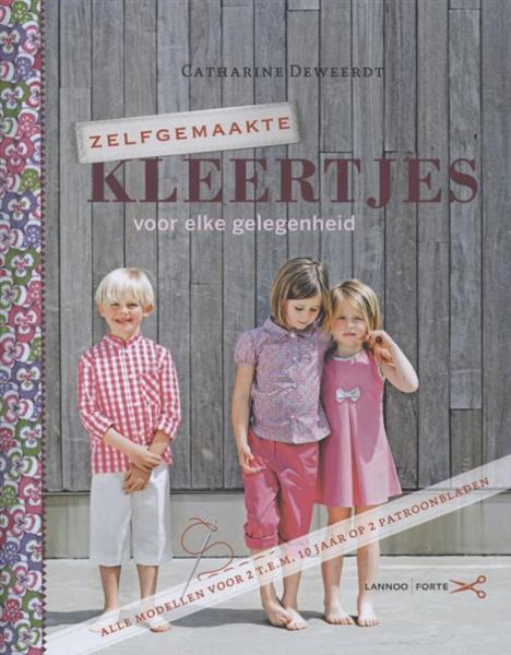 Grote foto zelfgemaakte kleertjes zelfgemaakte kleertjes boeken hobby en vrije tijd