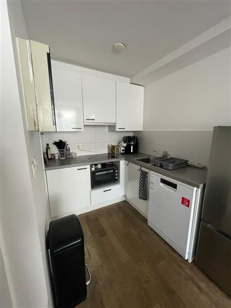 Grote foto studio appartement op toplocatie in antwerpen huizen en kamers appartementen en flats