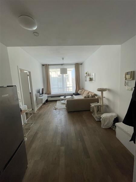 Grote foto studio appartement op toplocatie in antwerpen huizen en kamers appartementen en flats