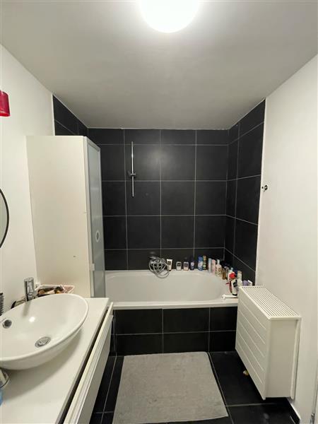 Grote foto studio appartement op toplocatie in antwerpen huizen en kamers appartementen en flats