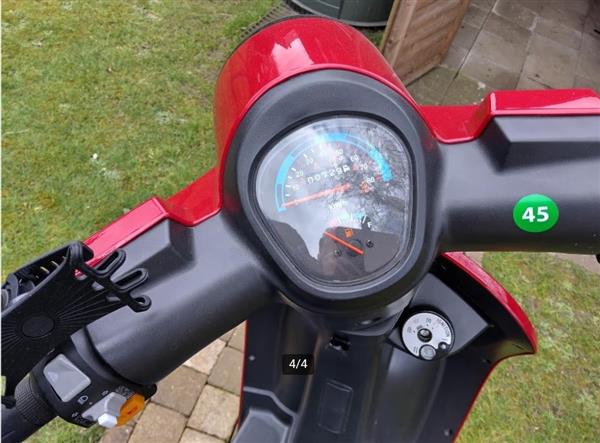 Grote foto scooter fly klasse b fietsen en brommers overige merken