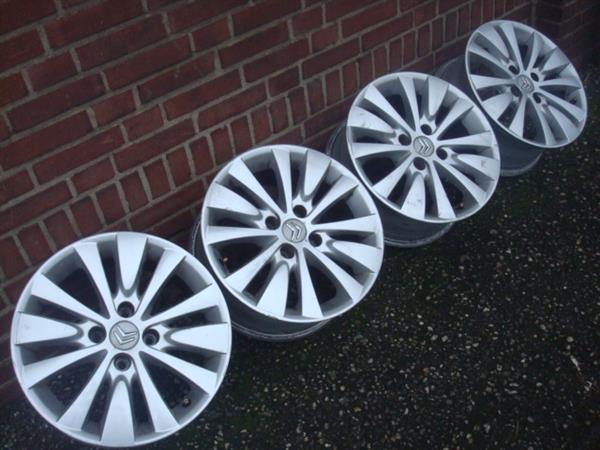Grote foto 16 originele citroen c4 picasso 3008 5008 4x108 auto diversen gereedschap