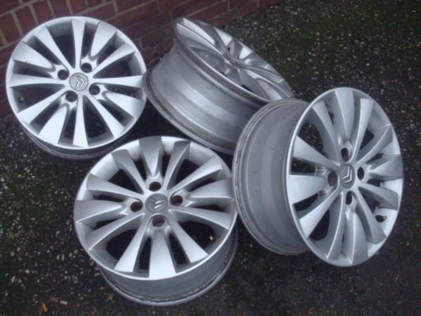 Grote foto 16 originele citroen c4 picasso 3008 5008 4x108 auto diversen gereedschap