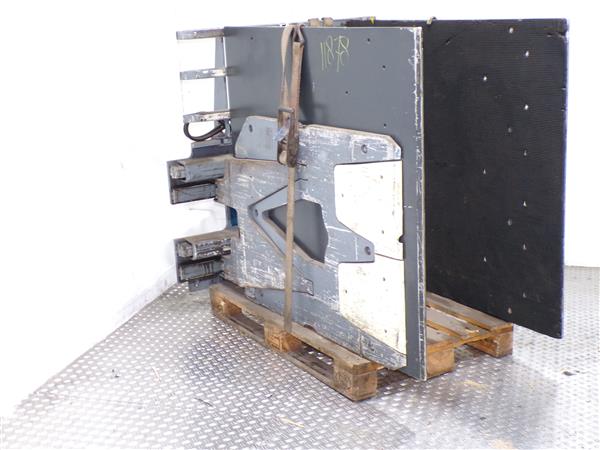 Grote foto cascade witgoedklem outlet agrarisch heftrucks