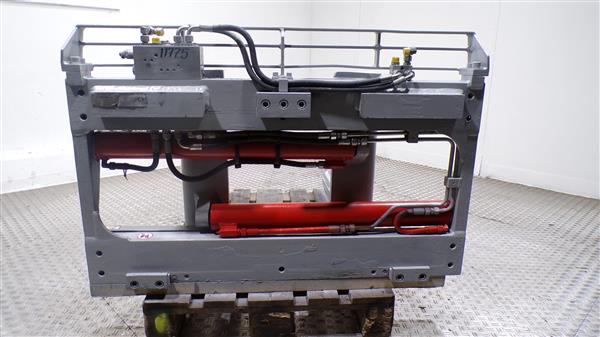 Grote foto durwen balenklem outlet agrarisch heftrucks