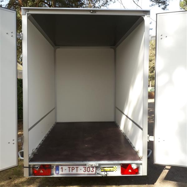 Grote foto gesloten aanhangwagen 750 kg 180 h auto diversen aanhangers