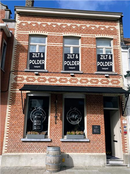 Grote foto authentieke woonst met delicatessenzaak te koop huizen en kamers eengezinswoningen
