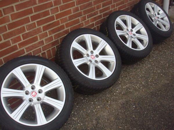 Grote foto 18 originele jaguar xf comodora edition velgen auto onderdelen banden en velgen