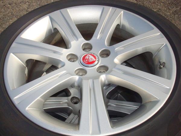 Grote foto 18 originele jaguar xf comodora edition velgen auto onderdelen banden en velgen