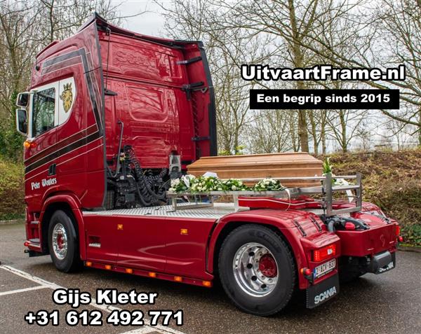 Grote foto uitvaart met een camion in belgi het kan en mag diversen overige diversen