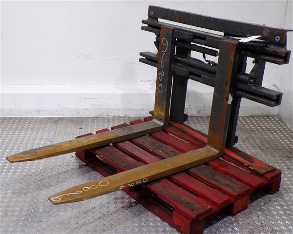 Grote foto kaup vorkversteller outlet agrarisch heftrucks