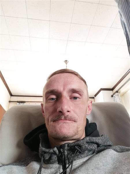 Grote foto jonge hengst zoekt vrouwelijk mooi erotiek contact man tot vrouw