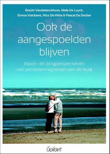 Grote foto ook de aangespoelden blijven boeken politiek en maatschappij