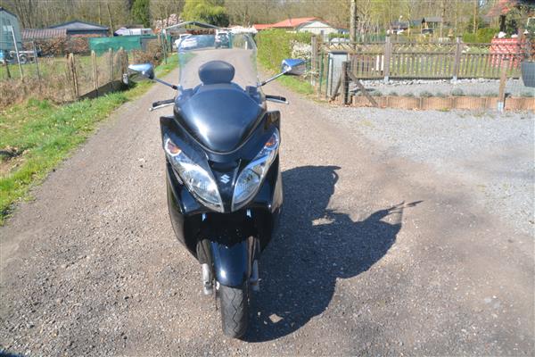 Grote foto te koop motoren suzuki
