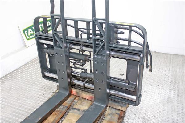 Grote foto stabau vorkversteller outlet agrarisch heftrucks