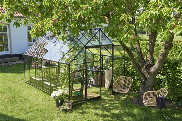 Grote foto nieuw qube 812 zwart gecoat tuin en terras kassen en kweekspullen
