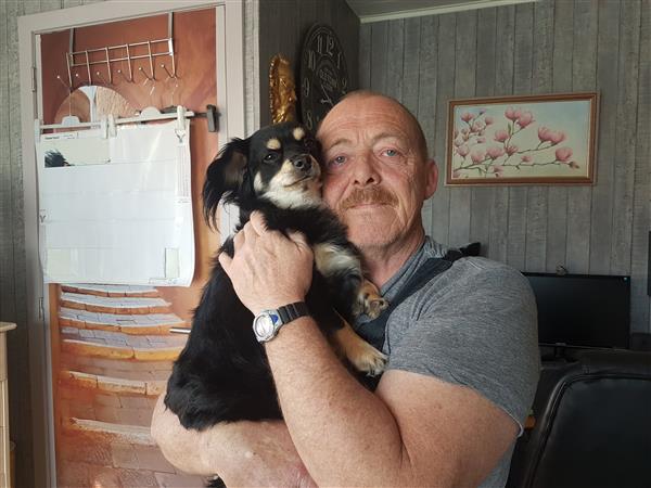 Grote foto zoek relatie contacten en berichten man zoekt vrouw