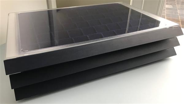 Grote foto 3 showcases voor 150 champagnecapsules verzamelen merken en reclame
