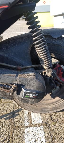 Grote foto tnt grido neco 50 cc 2t te koop fietsen en brommers schadebrommers