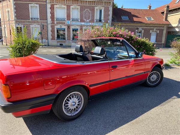 Grote foto prachtige oldtimer bmw 318i cabrio auto bmw