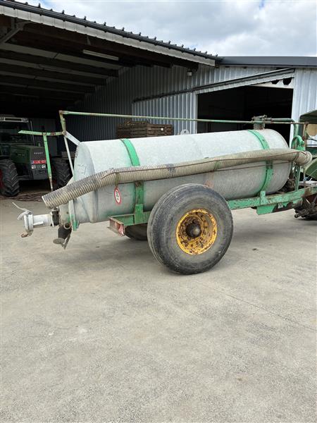 Grote foto mesttank agrarisch landbouw