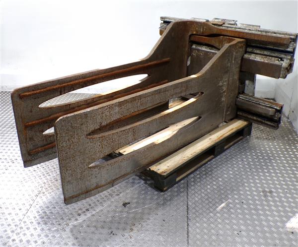 Grote foto cascade balenklem agrarisch heftrucks